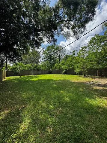 4535 Clermont Avenue Groves TX 77619