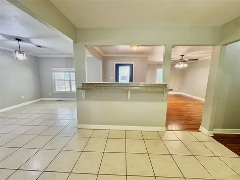4535 Clermont Avenue Groves TX 77619