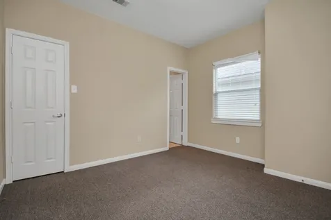 1137 W 24th Street A Houston TX 77008