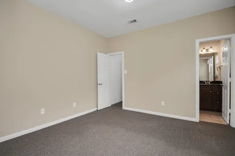 1137 W 24th Street A Houston TX 77008