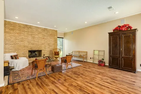 47 Colony Park Circle Galveston TX 77551