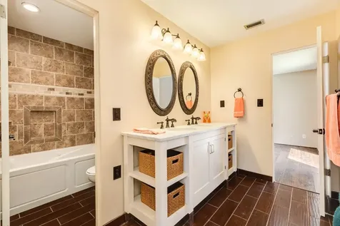 47 Colony Park Circle Galveston TX 77551
