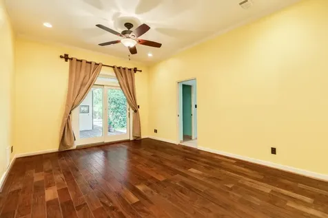 47 Colony Park Circle Galveston TX 77551