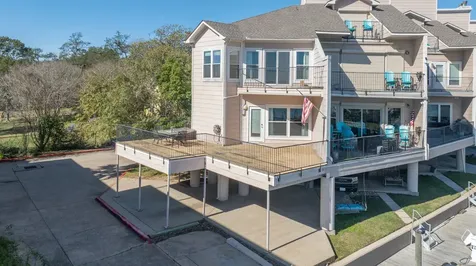 3663 Nasa Parkway 708 Seabrook TX 77586