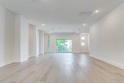 5638 Dolores Street Houston TX 77057