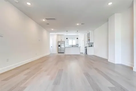 5638 Dolores Street Houston TX 77057