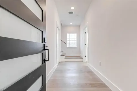 5638 Dolores Street Houston TX 77057