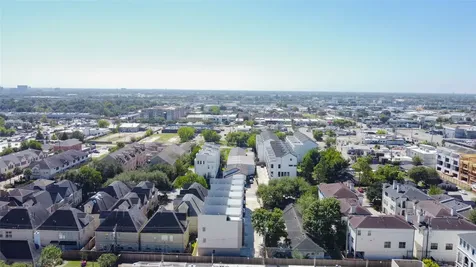 5638 Dolores Street Houston TX 77057