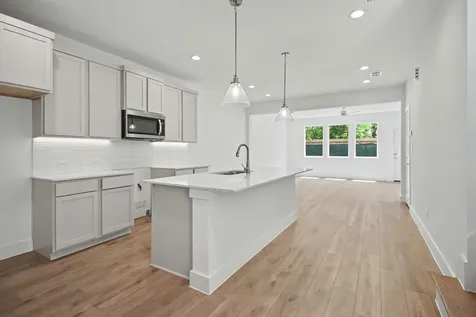 3226 Drew Street Houston TX 77004