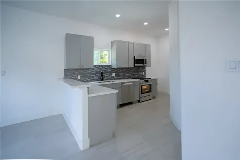 1515 Fairbanks Street Houston TX 77009