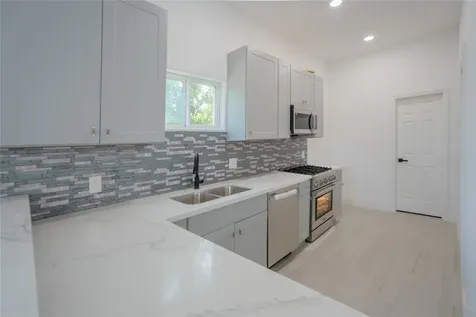 1515 Fairbanks Street Houston TX 77009