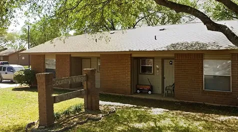 606 E Kennedy Avenue Sabinal TX 78881