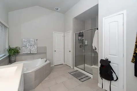 1842 Kenley Way Alvin TX 77511