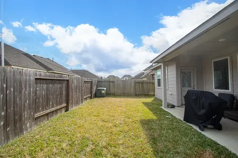 1842 Kenley Way Alvin TX 77511