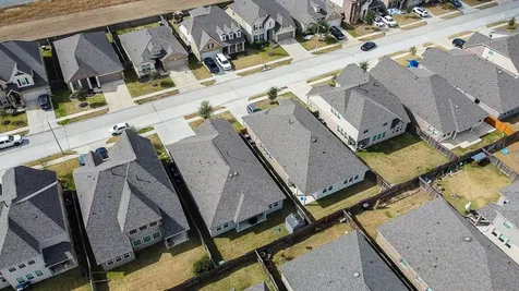 1842 Kenley Way Alvin TX 77511