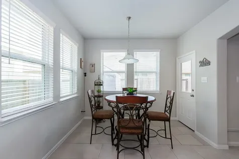 1842 Kenley Way Alvin TX 77511