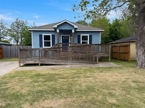 4414 Edward Street Texas City TX 77591
