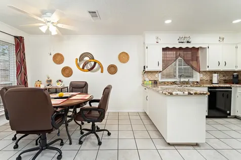 8249 Heartfield Lane Beaumont TX 77706