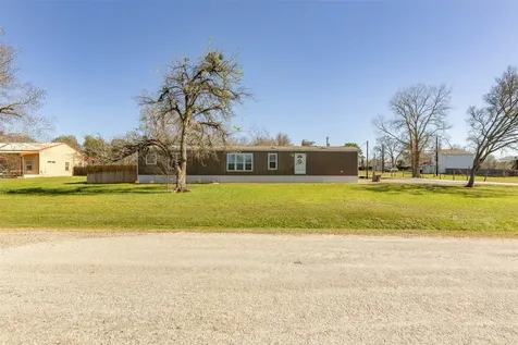 3133 Henderson Road Navasota TX 77868