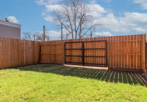 3133 Henderson Road Navasota TX 77868