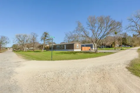 3133 Henderson Road Navasota TX 77868