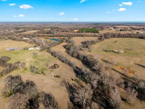 4315 County Road Cookville TX 75571
