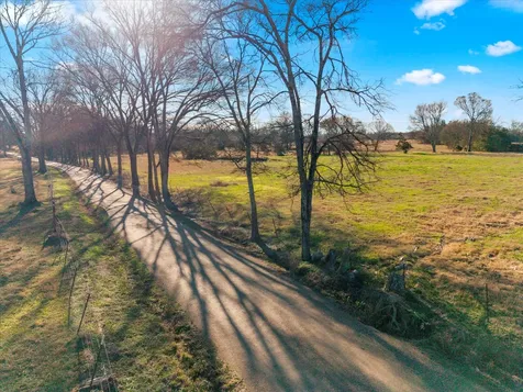 4315 County Road Cookville TX 75571
