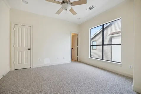 415 Tuam Street Houston TX 77006