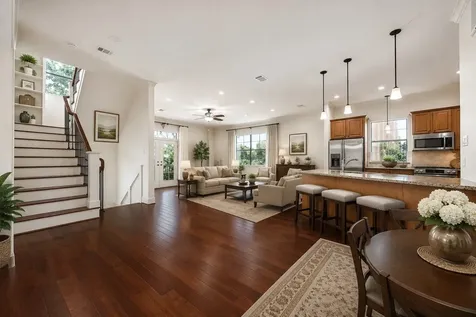 415 Tuam Street Houston TX 77006