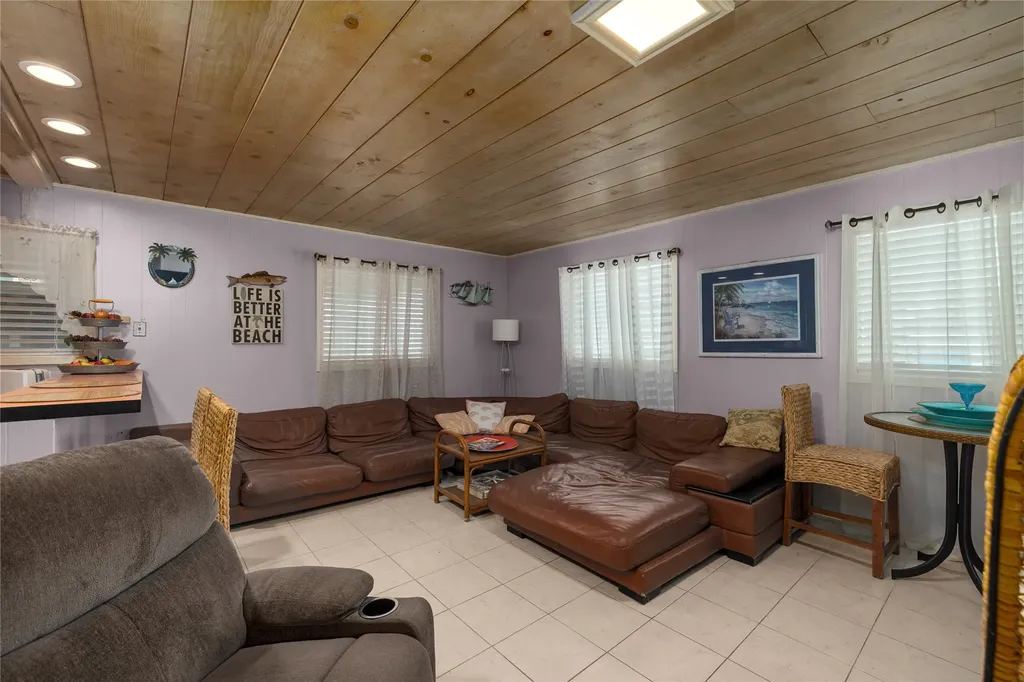 2615 Gulf Boulevard NW South Padre Island TX 78597