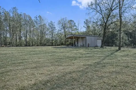21202 Peach Wood Cleveland TX 77328