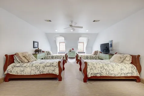 3653 Inverness Drive Houston TX 77019