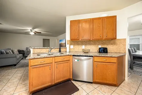 16945 Scenic Knoll Conroe TX 77385