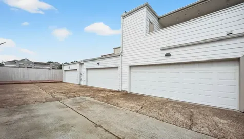 6019 Winsome Lane 2 Houston TX 77057