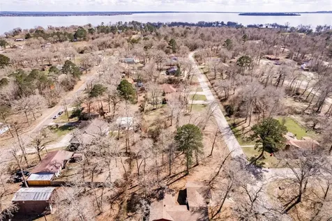 383 Autumn Lane Livingston TX 77351