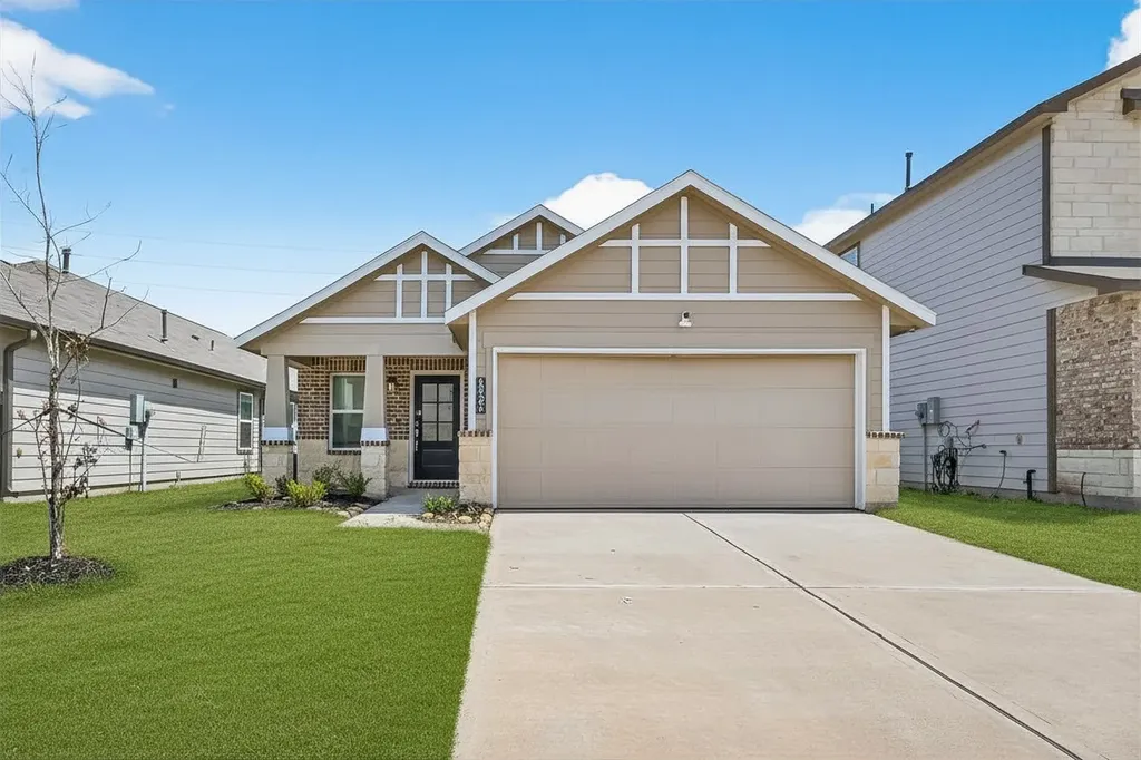 6823 Escondido Drive Rosharon TX 77583