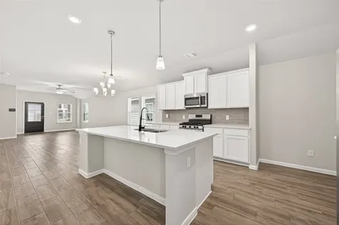 6823 Escondido Drive Rosharon TX 77583