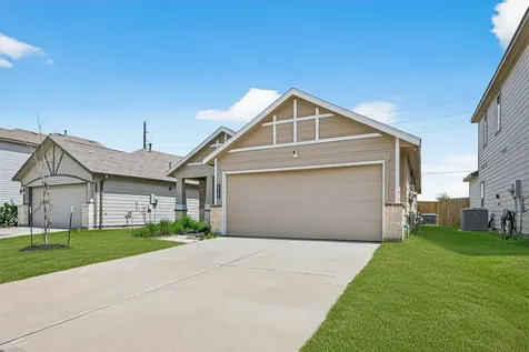 6823 Escondido Drive Rosharon TX 77583