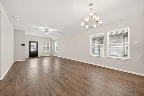 6823 Escondido Drive Rosharon TX 77583