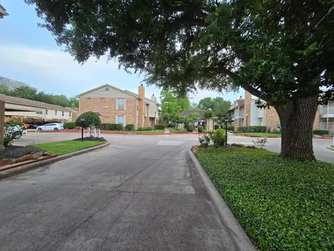 10615 Briar Forest Drive 1001 Houston TX 77042