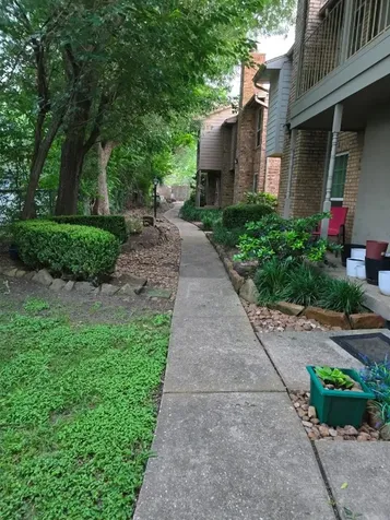 10615 Briar Forest Drive 1001 Houston TX 77042