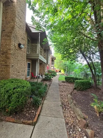 10615 Briar Forest Drive 1001 Houston TX 77042