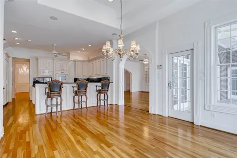 10713 Greenwillow Street Houston TX 77035