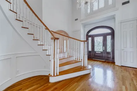 10713 Greenwillow Street Houston TX 77035