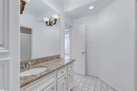 10713 Greenwillow Street Houston TX 77035
