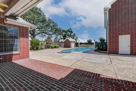 10713 Greenwillow Street Houston TX 77035