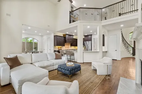 1418 Du Barry Lane Houston TX 77018