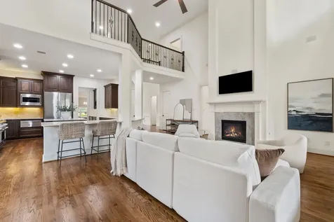 1418 Du Barry Lane Houston TX 77018