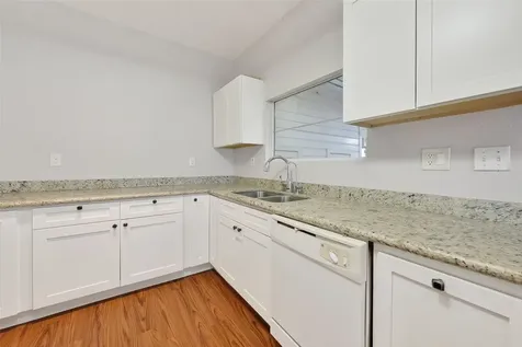 416 S Hardie Street Alvin TX 77511