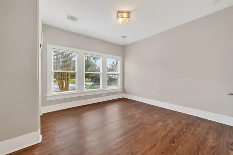 416 S Hardie Street Alvin TX 77511